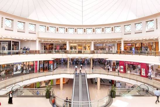 Escalator and two mezzanines in a Deira mall